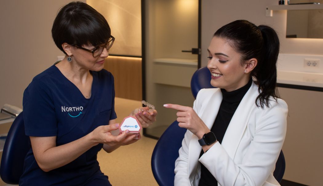 Iată cum îți influențează starea psihică tratamentul cu aparat dentar Invisalign - download-1728475438.jpg