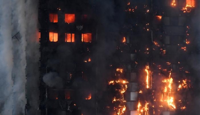 Galerie foto. Un nou bilanț al incendiului masiv din Londra: 12 morți și peste 70 de răniți - download1-1497442944.jpg