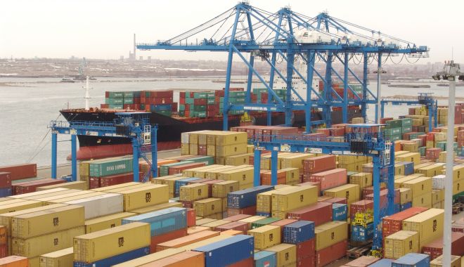 DP World și Ministerul Transporturilor au semnat un memorandum de înțelegere - dpworldsiministerultransporturil-1552944398.jpg