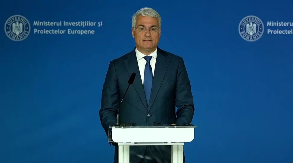 Elevii ar putea primi 500 de lei pe cardurile educaționale, săptămâna viitoare - dragos-1764067086.jpg