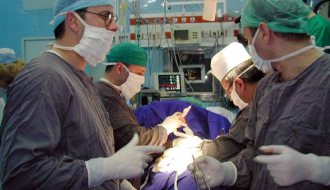 Drama pacienților care așteaptă un transplant de organe:  liste interminabile de așteptare! - dramapacientilor-1442859047.jpg