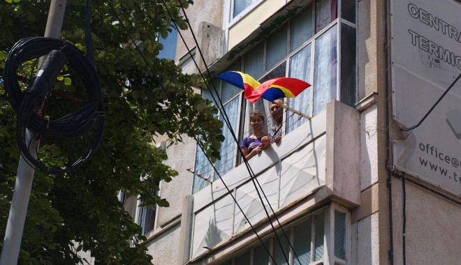 Drapele pe locuințele din Medgidia - drapelepelocuinte-1403792677.jpg