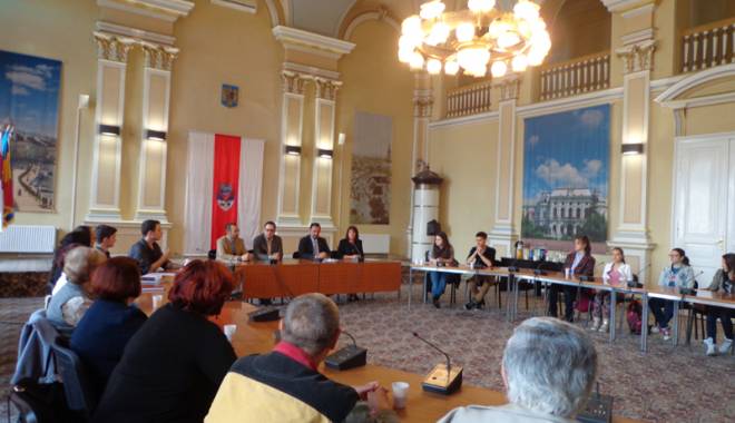 Astăzi, se discută dreptul la vot al elevilor - dreptlavot-1423506942.jpg