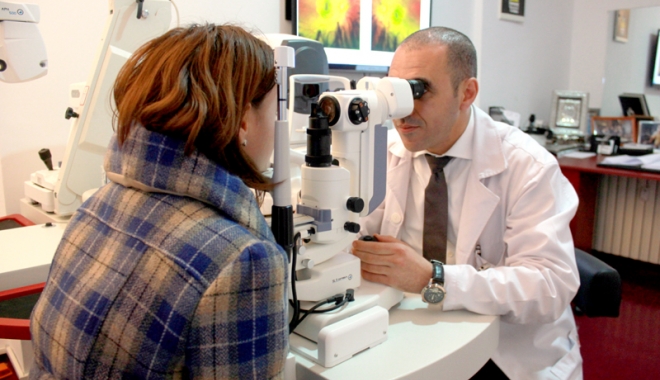 Ce presupune operația cu laser, pentru a scăpa de ochelari - drhichammrinioftamologie28-1461689607.jpg