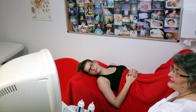 Pericolele din timpul sarcinii. Ce simptome trebuie să ducă gravida la medic - drmihaelaancadobreecografieintra-1439906144.jpg