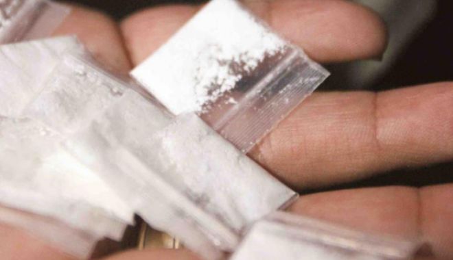 Român prins cu 250 kg de cocaină de polițiștii britanici. Unde erau ascunse drogurile - droguri-1588502949.jpg