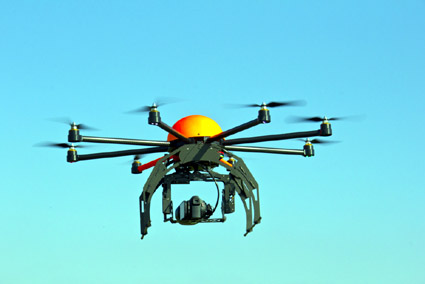 Pentagonul  va prelua o parte  din operațiunile  cu drone ale CIA - drona-1369152063.jpg