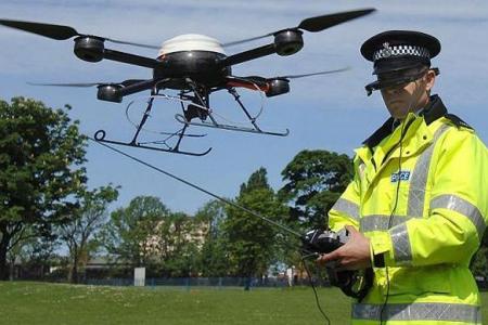 Premieră la Poliția Rutieră. Traficul va fi supravegheat cu drone - drona-1513952900.jpg