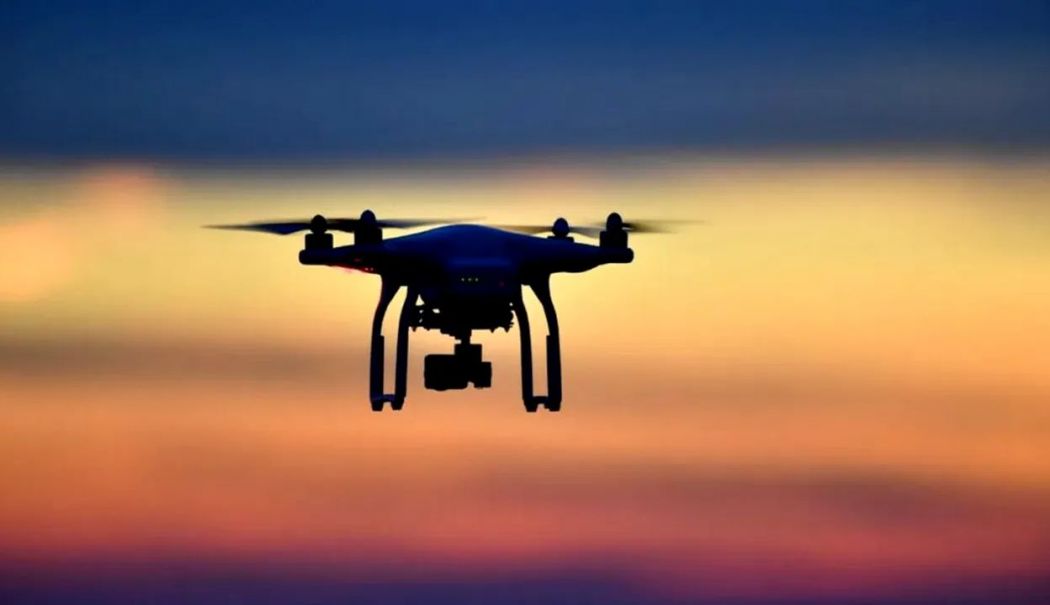 Recomandări de la MAI. "Cetăţenii să evite ridicarea dronelor de Ziua Națională a României"