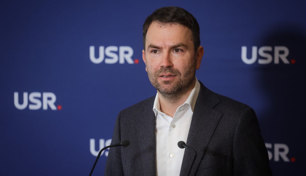 Cătălin Drulă: „Să ameninți stabilitatea țării pentru un calcul de partid e șantaj” - drula-1757601180.jpg