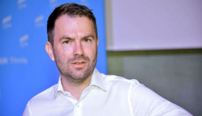 Cătălin Drulă: 