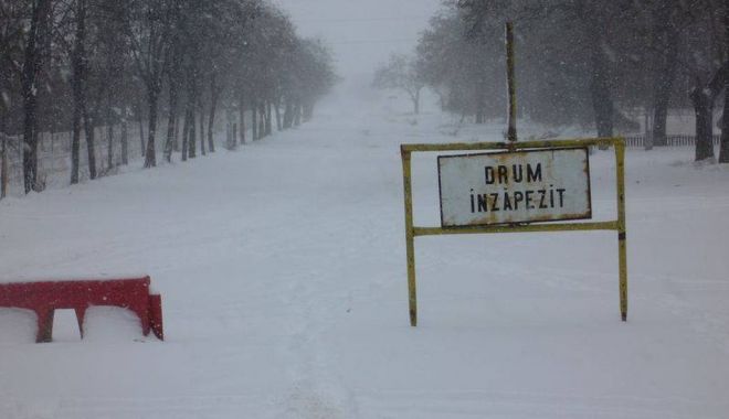 ANUNȚ IMPORTANT PENTRU ȘOFERI! Iată cum se circulă, azi, pe drumurile țării - drumzapada-1521533033.jpg