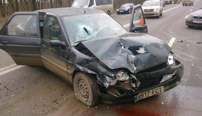 GALERIE FOTO / Accident GRAV la ieșire din Constanța - dsc0019-1422014843.jpg