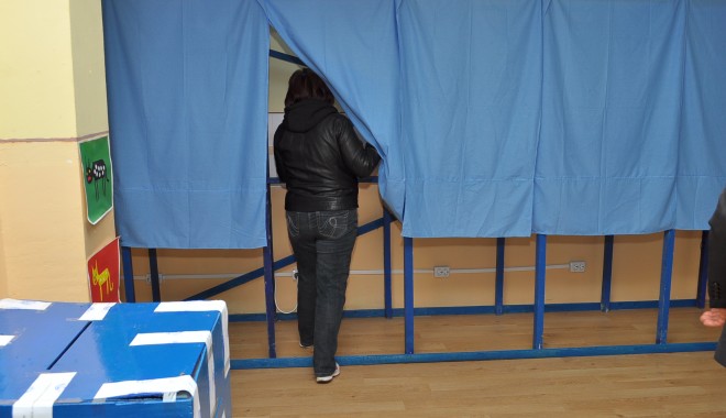 Referendum Constanța/ CJC refuză să accepte că referendumul a picat - dsc0549-1320672840.jpg
