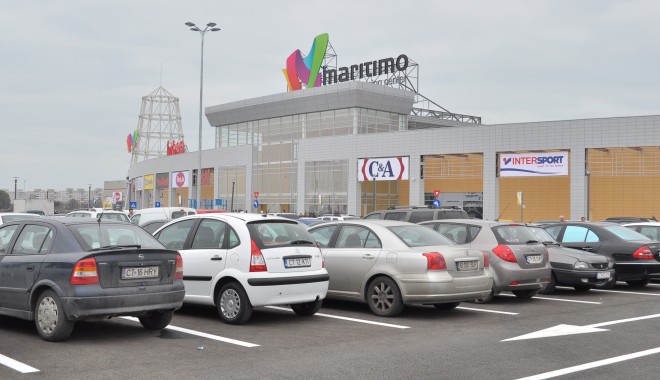 Cum s-au îmbulzit constănțenii la Maritimo Shopping Center. GALERIE FOTO - dsc0638-1319969488.jpg