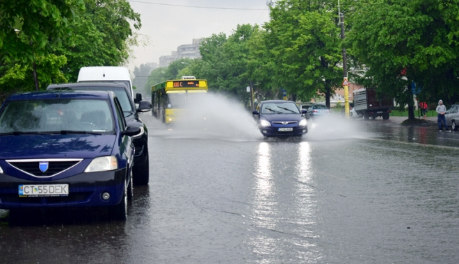 Ploile torențiale au inundat Constanța! Urmează o perioadă cu precipitații abundente - dsc0818-1494260052.jpg