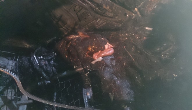 VIDEO! GRAV ACCIDENT RUTIER în CONSTANȚA / Autoturism făcut SCRUM după ce s-a izbit de un microbuz. Un tânăr a murit carbonizat - Imagini ȘOCANTE! - dsc1426-1406319856.jpg