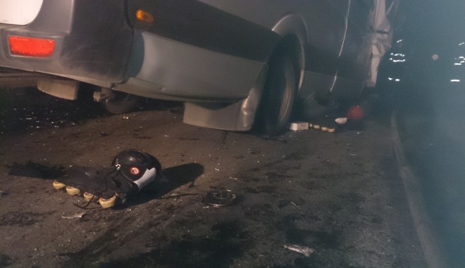 VIDEO! GRAV ACCIDENT RUTIER în CONSTANȚA / Autoturism făcut SCRUM după ce s-a izbit de un microbuz. Un tânăr a murit carbonizat - Imagini ȘOCANTE! - dsc1431-1406319868.jpg