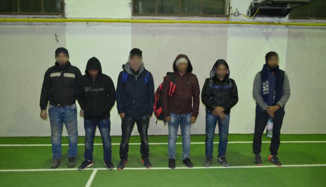 Cetățeni din Bangladesh, depistați de polițiștii de frontieră români - dsc4937-1540889577.jpg