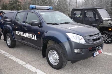 Cum arată noile autovehicule ale Jandarmeriei Române - dsc5022-1387529988.jpg