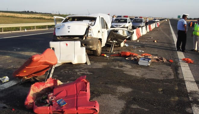 Jandarmul care a provocat accidentul GRAV de pe A4, transferat la un spital din București - dscf1095-1374234120.jpg
