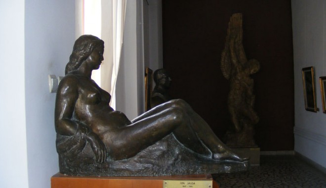 Ion Jalea, sculptorul care și-a pierdut o mână - dscf2006-1343765748.jpg