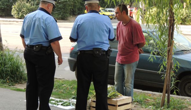 Comerțul ambulant pe plajă, sancționat de polițiști în stațiunile Saturn, Eforie și Mamaia - dscn1704-1563607705.jpg