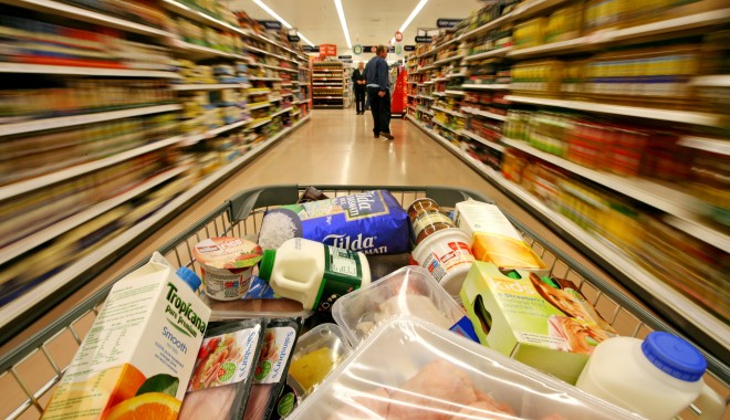 DSVSA Constanța. Peste zece tone de produse alimentare, aruncate în câteva zile - dsvsacotapestezece-1398777864.jpg