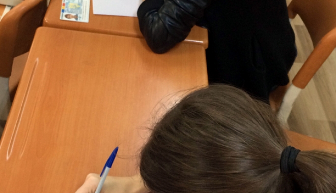 Dublu noroc pentru unii absolvenți. 3.000 de lei pentru media 10 la Bac - dublunoroc-1472743842.jpg