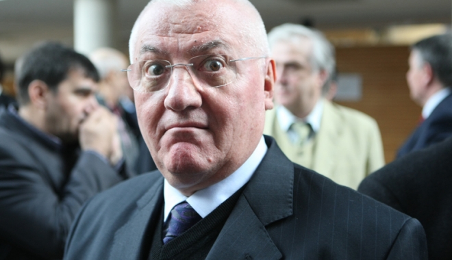 Dumitru Dragomir, 7 ani de închisoare pentru evaziune fiscală și spălare de bani - dumitru-1466699931.jpg