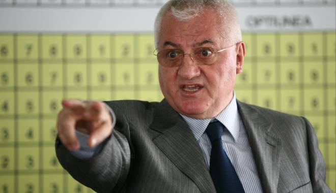 Dumitru Dragomir, trimis în judecată de DNA - dumitrudragomirsuparat-1415713843.jpg