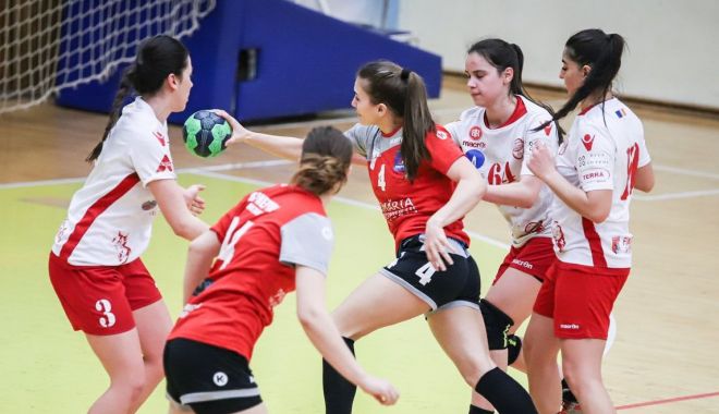 După opt luni, din nou pe teren! CSU Neptun debutează în Divizia A la handbal feminin - dupa-1606924663.jpg