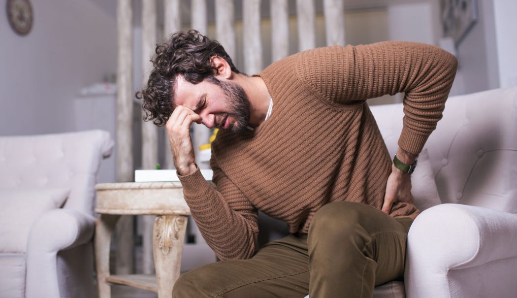 Durerile cronice de spate vă dau bătăi de cap? Iată cum le puteți preveni! - dureri-de-spatejpg-2-1730208006.jpg