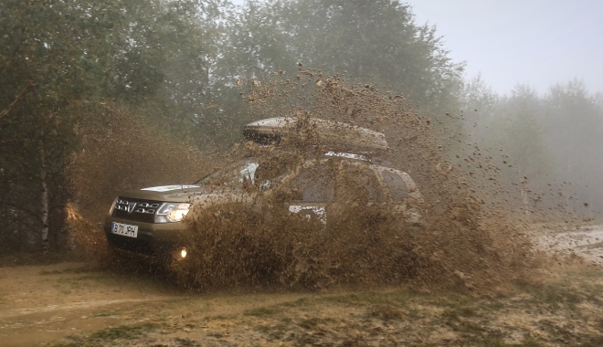 Galerie foto. Clienții modelului Dacia Duster și-au demonstrat pasiunea pentru off-road - dustercamp3-1476187160.jpg