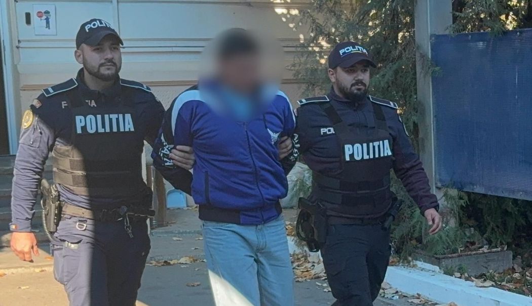 Bărbat din Cobadin, oprit de polițiști după o cursă periculoasă. Conducea băut și fără permis - e0359bf959c54453bd9fb687bd0fd636-1761747130.jpg