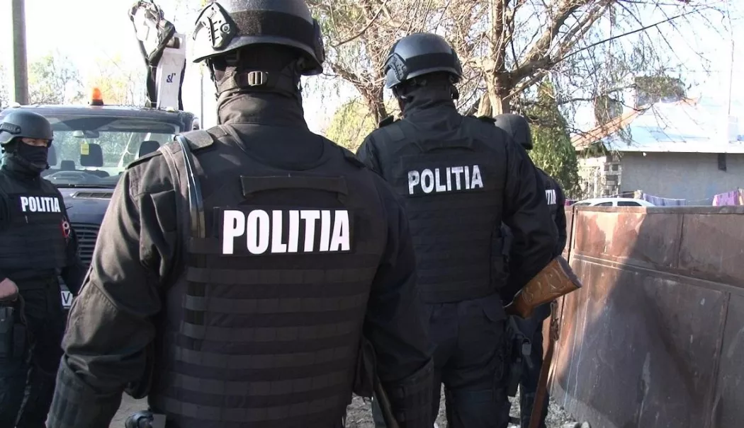 Rețea care exploata minore și le oferea droguri, destructurată de anchetatori - e28d6220467d48769d26fce115243a01-1772796825.webp