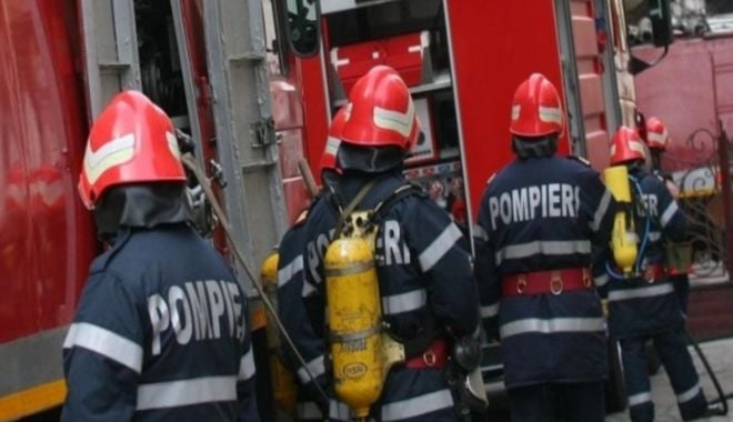 Incendiu puternic într-un apartament, la Mangalia. O persoană e rănită - e2980db42958445fd29723665b517b64-1622218420.jpg