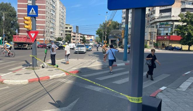 ALERTĂ în zona Casei de Cultură. BAGAJ SUSPECT verificat de pirotehniști