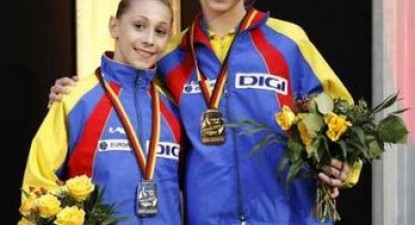 România, șase medalii la Europenele de gimnastică - e57c6446502bd9c94cc78c3d92dc0c5c.jpg