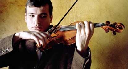 Alexandru Tomescu concertează în mai la Teatrul 