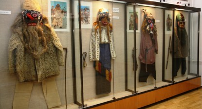 Obiceiuri de Crăciun și Anul Nou, prezentate la Muzeul de Artă Populară - e6d4a224fffaac8f0e5eab5ee2710742.jpg