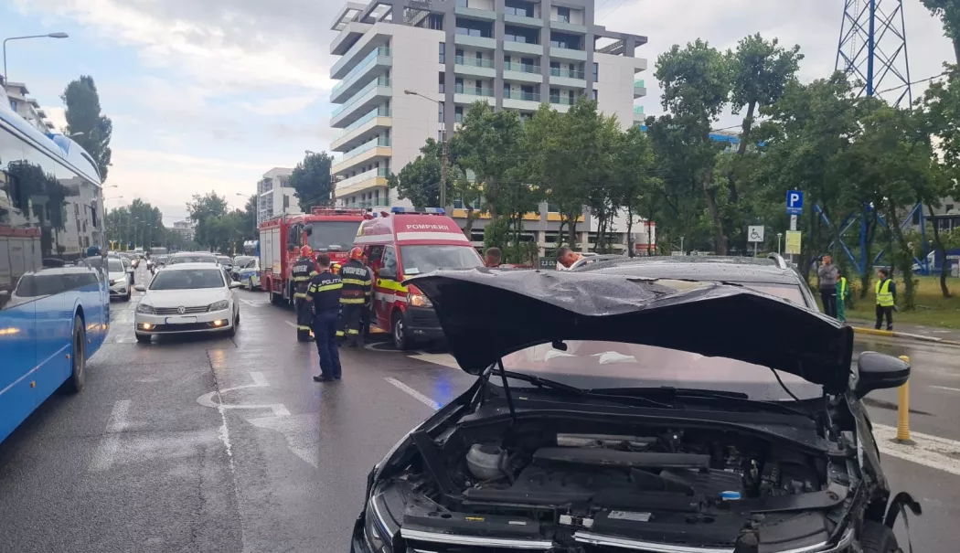 Oficial de la IPJ Constanța! Noi informații despre accidentul rutier de pe bulevardul Mamaia - e738a64e38d040b7b37507b085b7483b-1783930880.webp