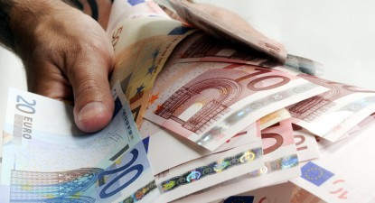 Deficitul comercial al României a crescut cu 28%, după 17 luni de scădere - e8f7c6056e8d5ee61d9ebb5a6fd6906e.jpg