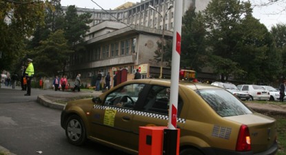 Acces restricționat în curtea Spitalului Județean, de săptămâna viitoare - e9cdc0d9b3ed2648beea6fa520531a71.jpg