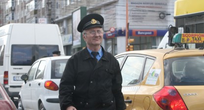 Agenții economici continuă să achite taxa de liniște chiar dacă administrația Mazăre nu le mai asigură protecția - ea3b2fa3b1f46d7d5bdbdd553d6ce6b1.jpg