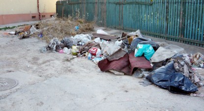 Mizeriile Constanței - eb54c84cfe7e3adc6f6db7d7975fa3d3.jpg