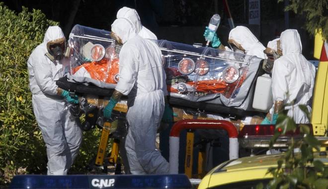 Curs despre combaterea Ebola - ebola-1415803510.jpg