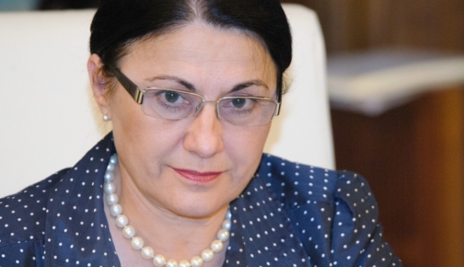 Ecaterina Andronescu acuză că unii primari au plătit drumul protestatarilor spre București - ecaterinaandronescu-1516525585.jpg