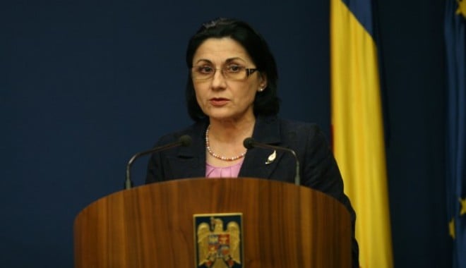 Promisiuni deșarte din partea Ecaterinei Andronescu - ecaterinaandronescughimpele1630x-1355439424.jpg
