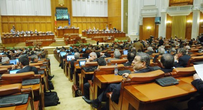 Parlamentul a adoptat Legea bugetului de stat și bugetul asigurărilor sociale pe 2010 - ece77f2f4fdad1a384b73959e1f7089d.jpg